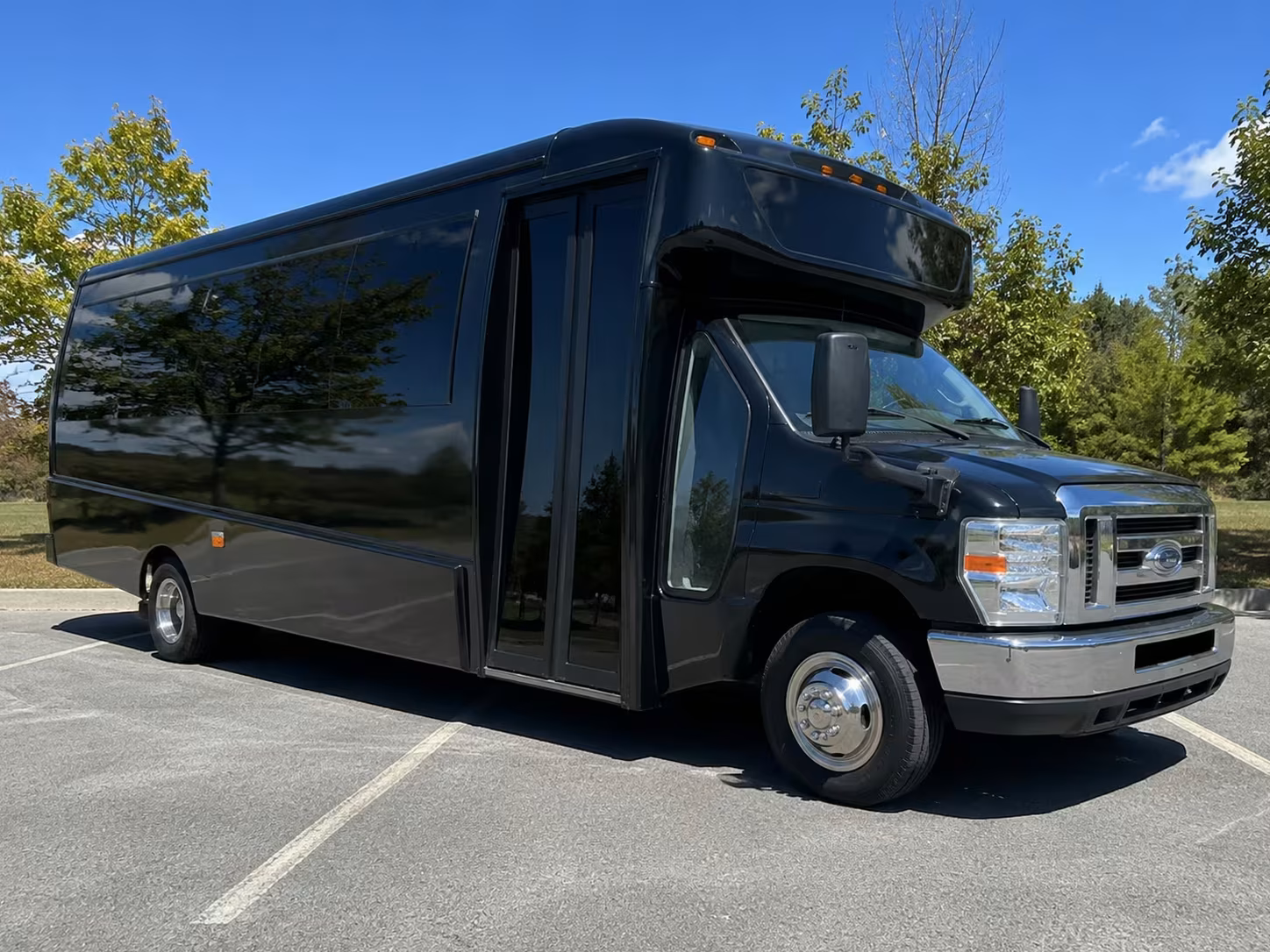 15 passenger minibus