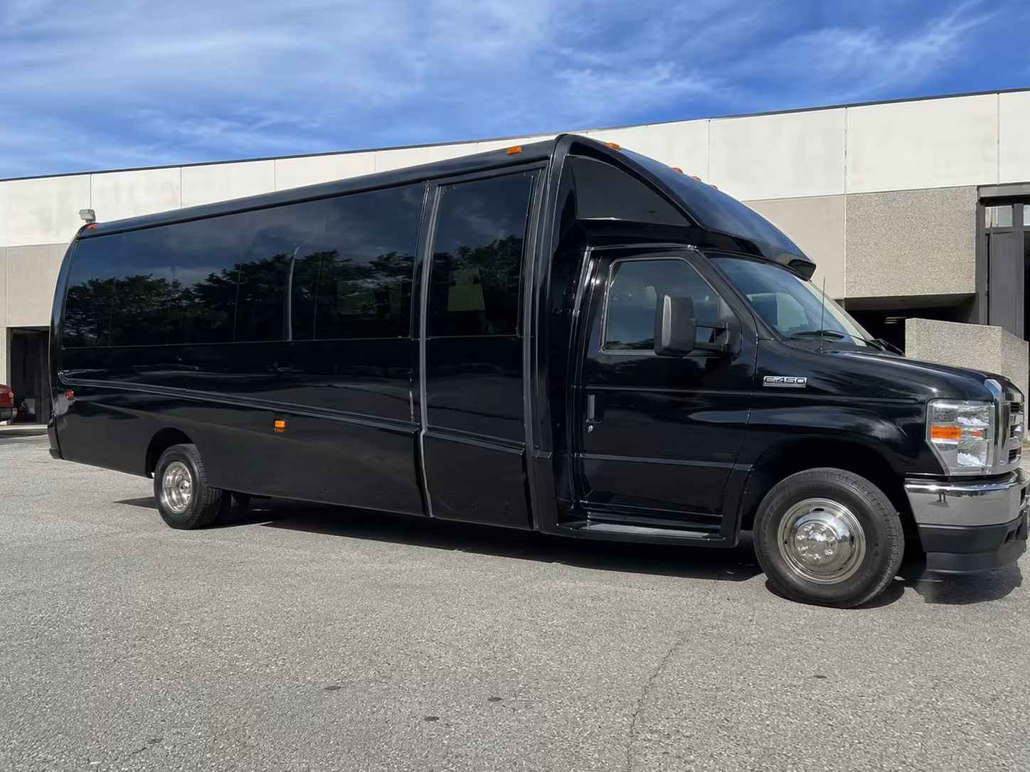 westminster minibus rentals for front range history field trips